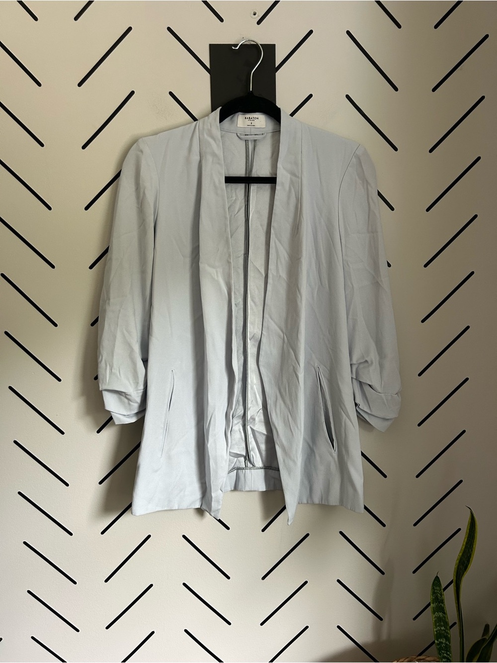 Babaton Aritzia power hip blazer in light blue open blazer lightweight - Picture 6 of 8